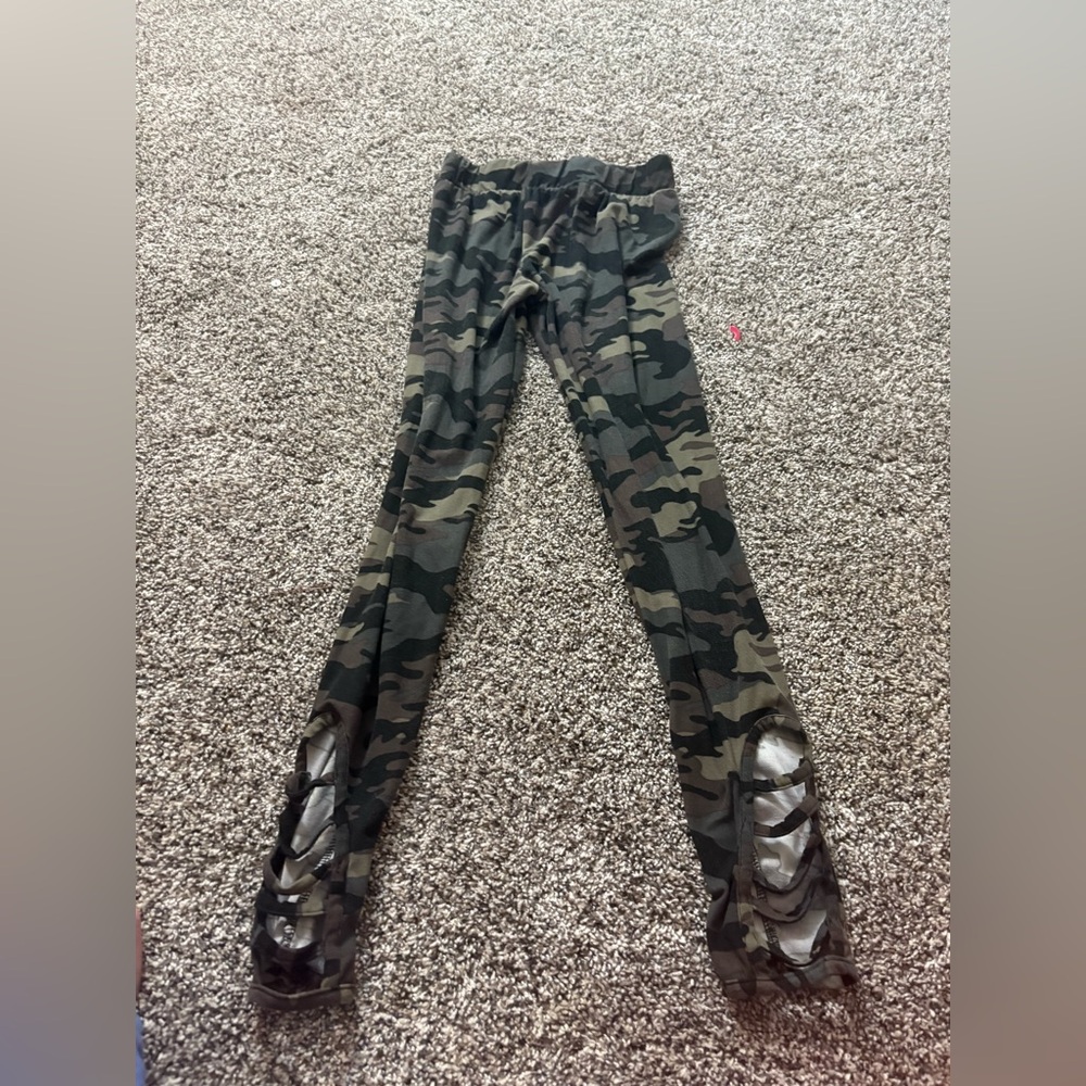 Camo Women’s Leggings
